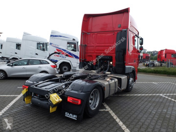 Cabeza tractora DAF