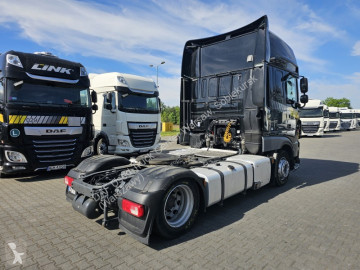 Traktor DAF XF 480 FT LOW DECK 4X2