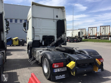 Cabeza tractora DAF