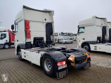 Cabeza tractora DAF