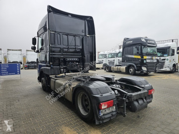 Cabeza tractora DAF