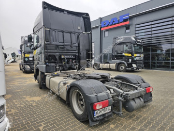 Cabeza tractora DAF
