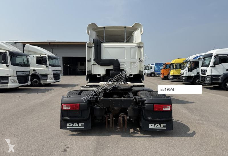 Traktor DAF CF 400