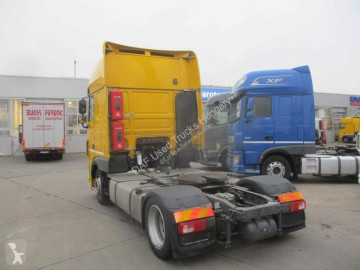 Cabeza tractora DAF