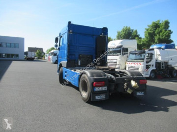 Cabeza tractora DAF