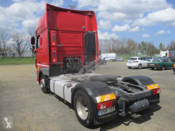 Cabeza tractora DAF