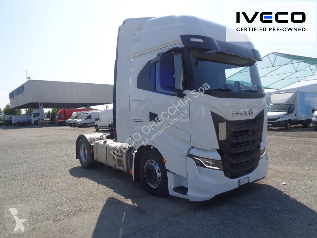 Traktor Iveco S-WAY AS440S48T/P ADR