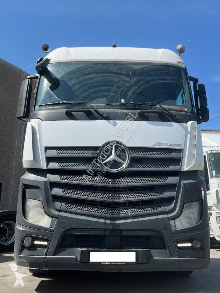 Tractor Mercedes