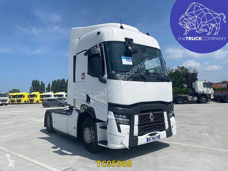 Traktor Renault T 480