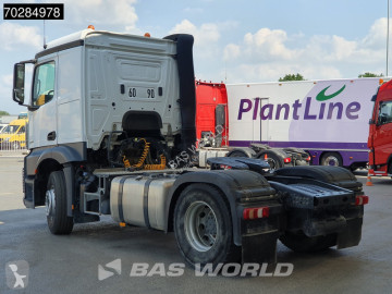 Traktor Mercedes
