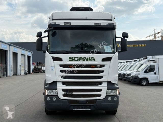 Tahač Scania...