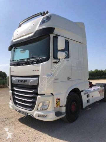 Tracteur DAF