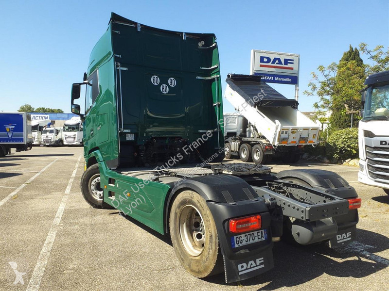 Traktor DAF + 530 FT 4X2