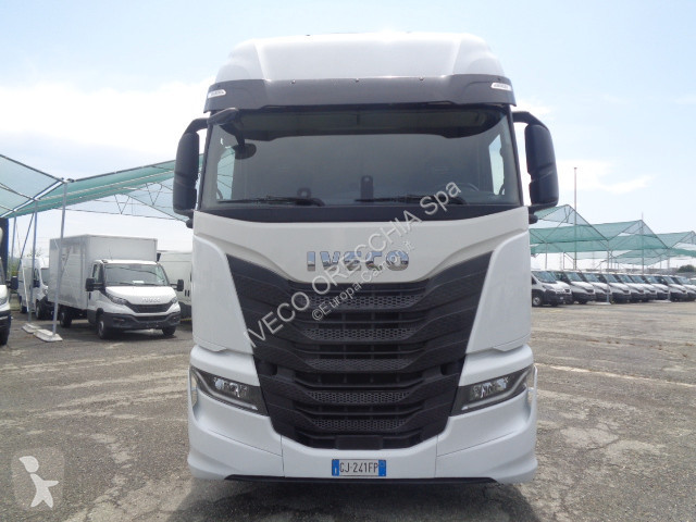 Tractor Iveco S-WAY AS440S48T/P ADR