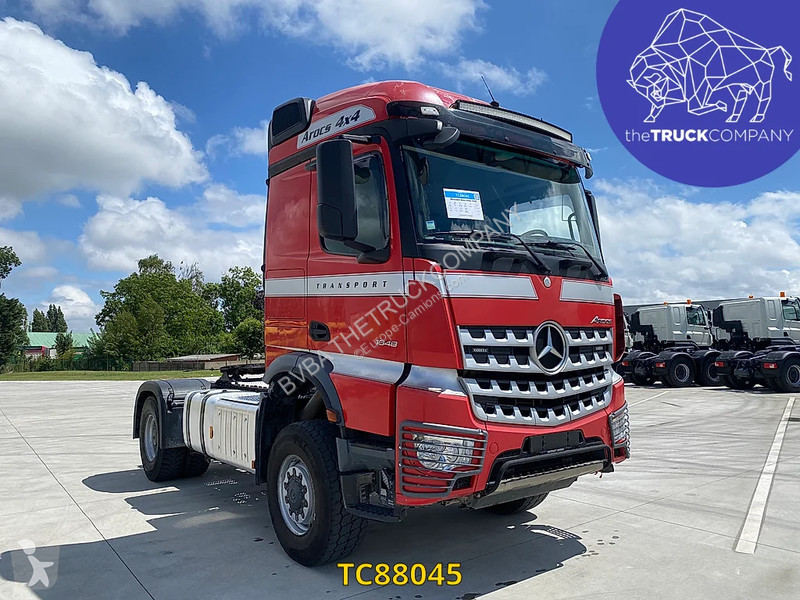 Cabeza tractora Mercedes 1948