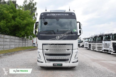 Tracteur Volvo 460 FH Globetrotter XL i-Save Side Skirts