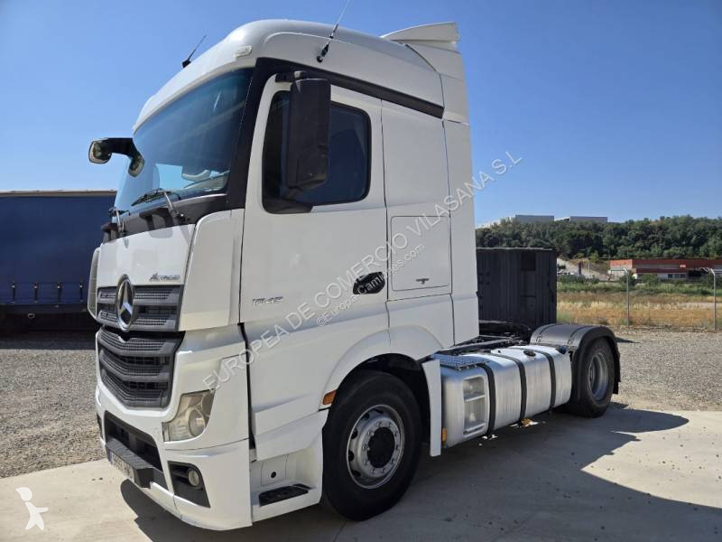 Traktor Mercedes