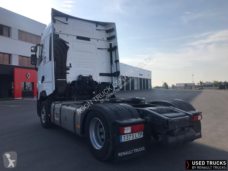 Traktor Renault