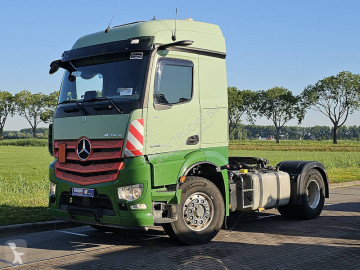 Traktor Mercedes