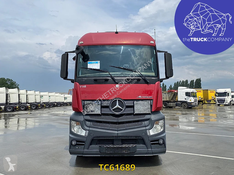 Traktor Mercedes 1842