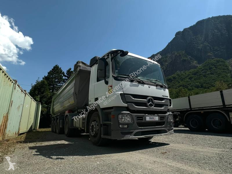 Tracteur Mercedes 2041