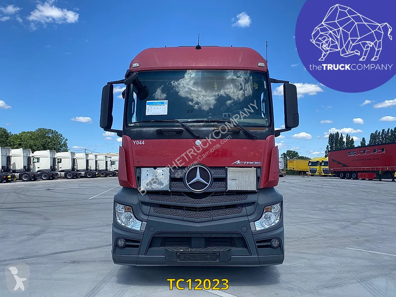 Traktor Mercedes 1842