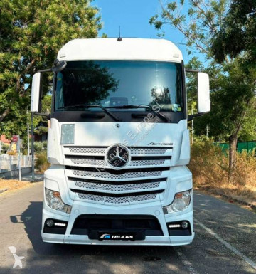 Tracteur Mercedes