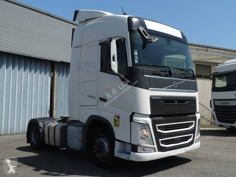 Traktor Volvo