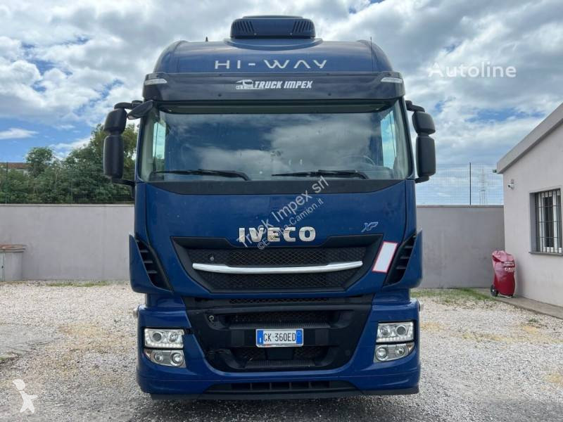 Traktor Iveco