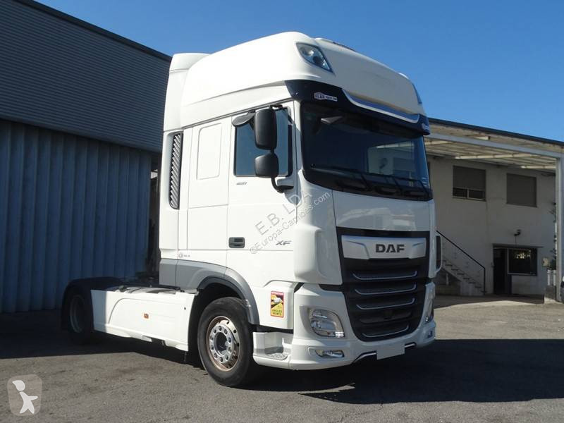 Traktor DAF