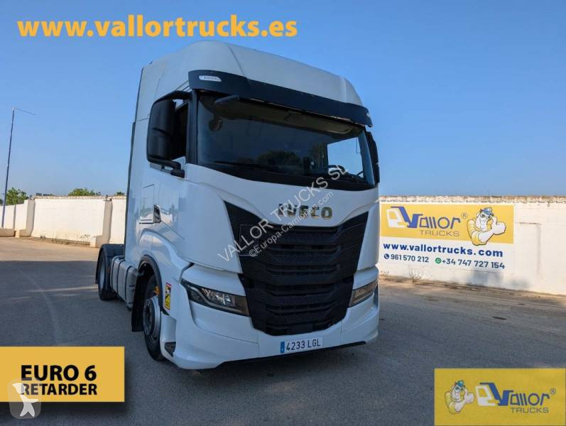 Traktor Iveco