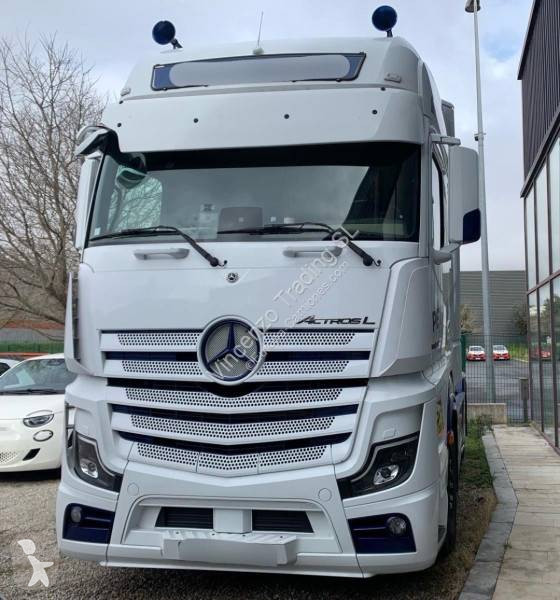 Tracteur Mercedes