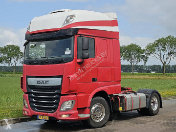 Cabeza tractora DAF