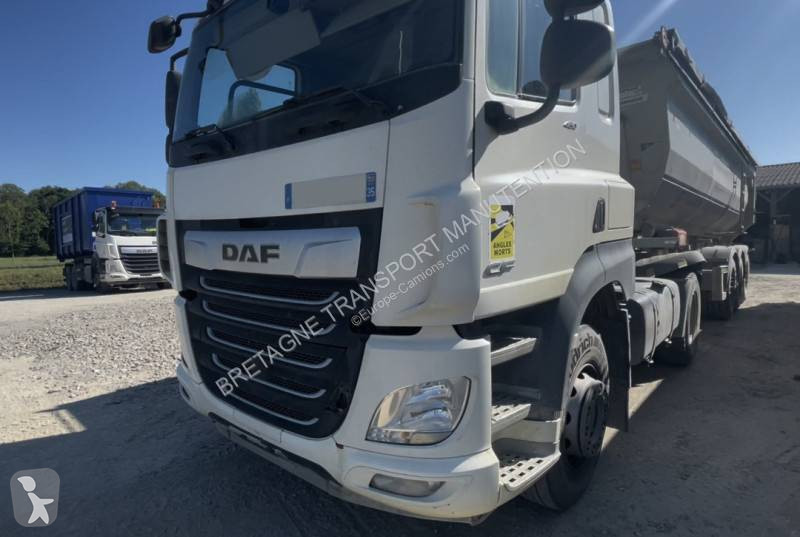 Traktor DAF