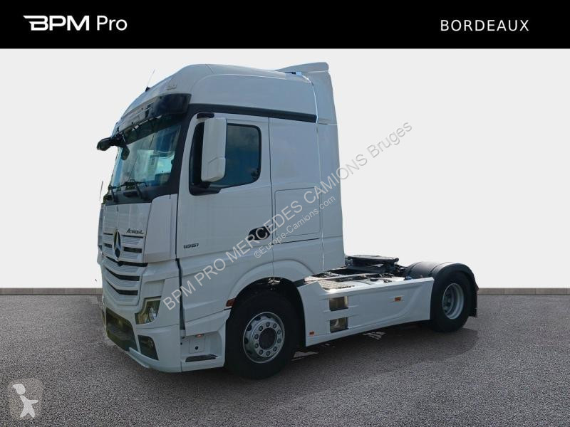 Traktor Mercedes II 1851 LS 4x2