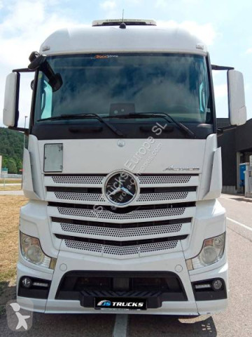 Tracteur Mercedes