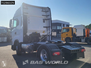 Traktor Iveco