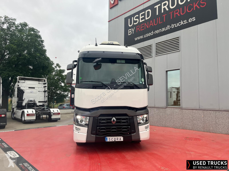 Traktor Renault