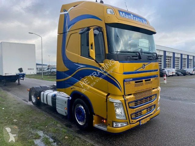 Traktor Volvo 13460 trekker, met XL cabine,...