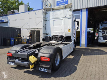 Traktor DAF