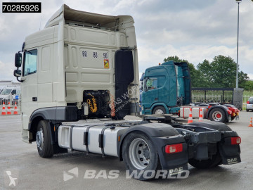 Cabeza tractora DAF