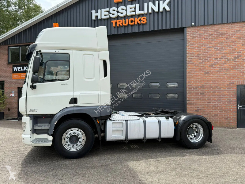 Traktor DAF 440 4X2 Space Cab Side skirts ACC...
