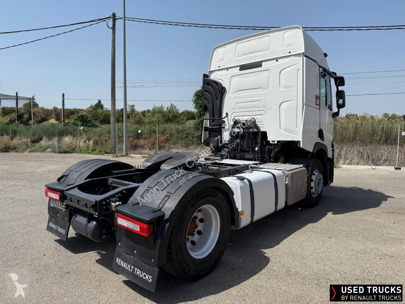 Traktor Renault