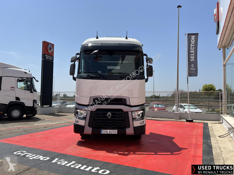 Traktor Renault