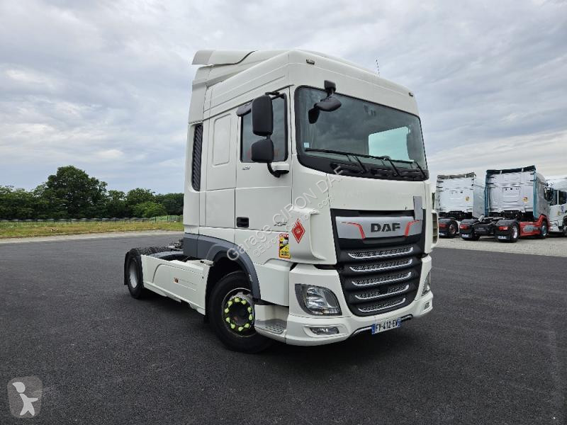 Traktor DAF 450