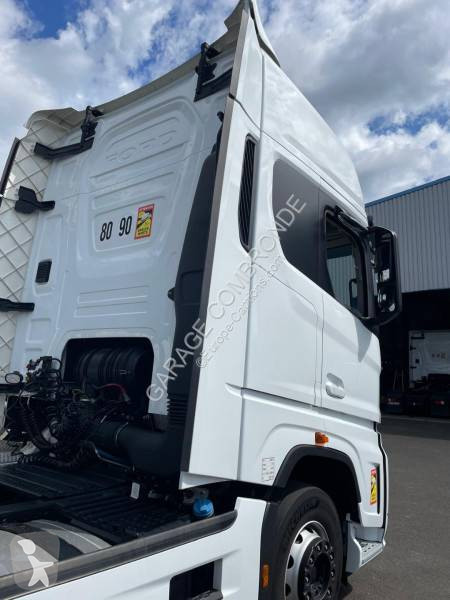Traktor Ford