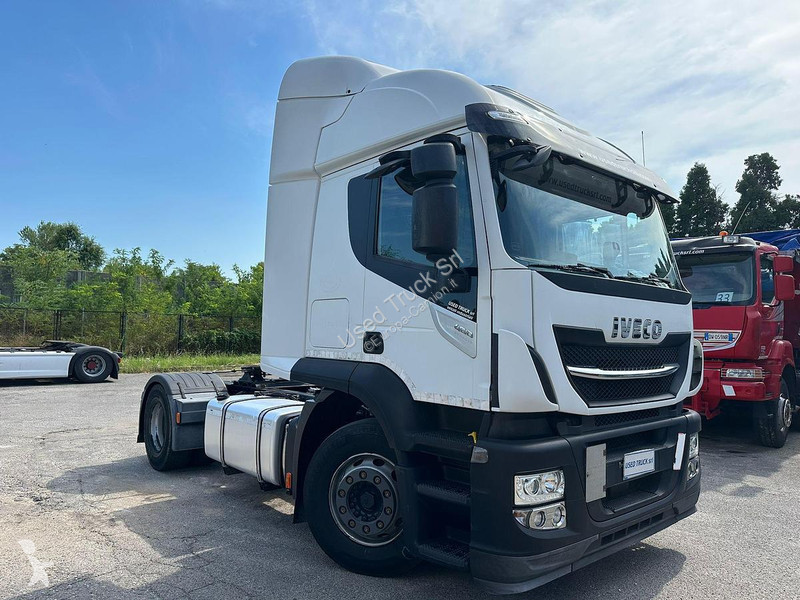 Traktor Iveco 460