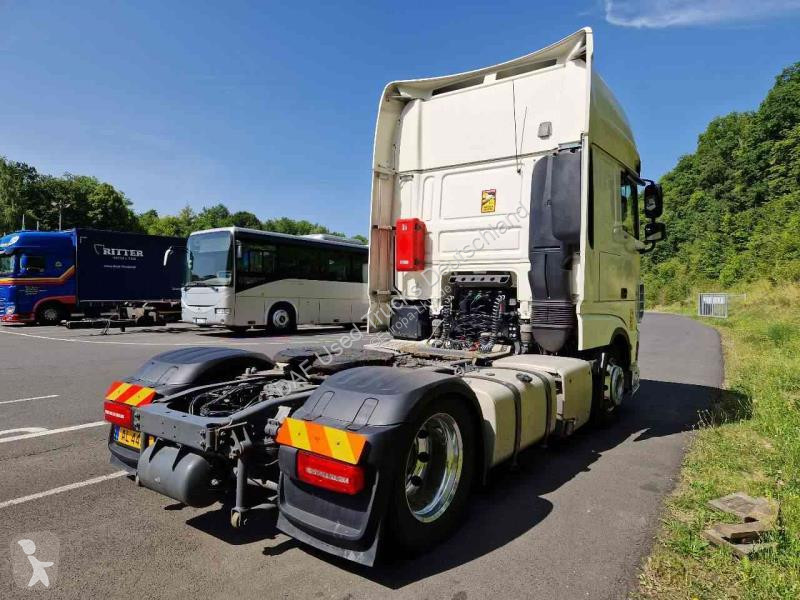 Trekker DAF 480 FT LOW DECK 4X2