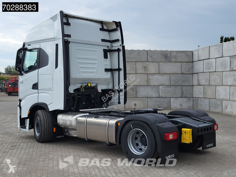 Traktor Iveco S-Way 580 4X2 2x Tanks ACC...