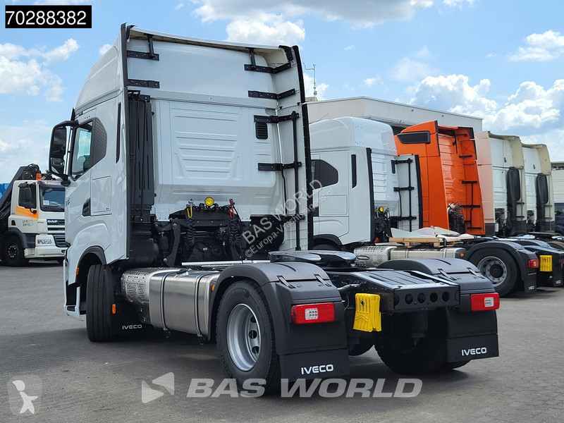 Traktor Iveco S-Way 580 4X2 NEW! 2x Tanks Navi...